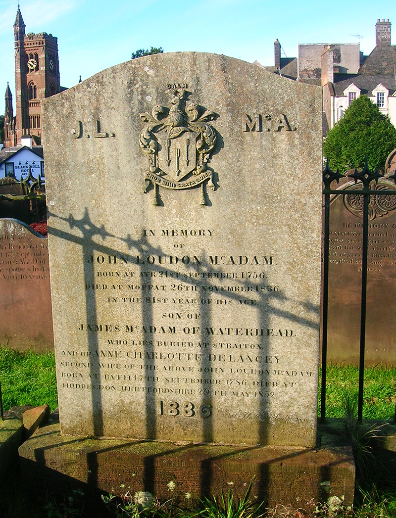 ‘grave of John Loudon McAdam, Moffat old cemetery, Dumfries and Galloway Photo by Rosser1954 CC BY-SA 3.0’